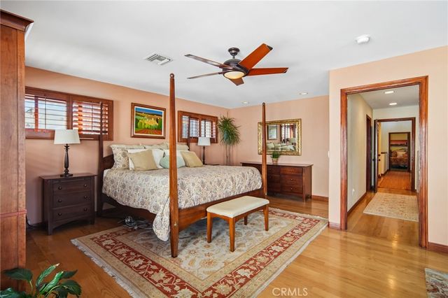 112 Santa Ana Avenue, Long Beach, CA 90803