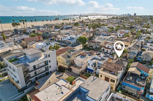 112 Santa Ana Avenue, Long Beach, CA 90803