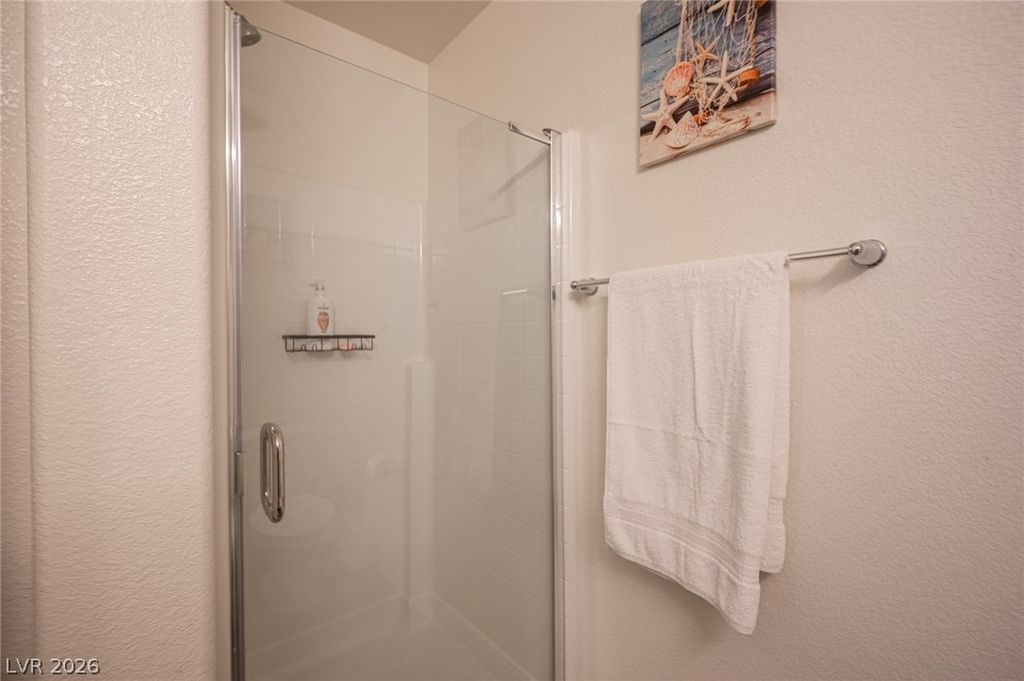 Image 11 of property listing at 2673 Champagne Gold Avenue, North Las Vegas, NV 89086