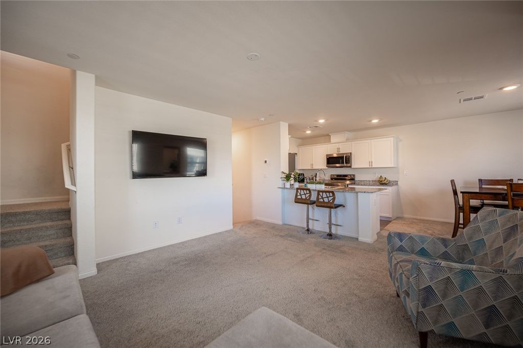 Image 16 of property listing at 2673 Champagne Gold Avenue, North Las Vegas, NV 89086