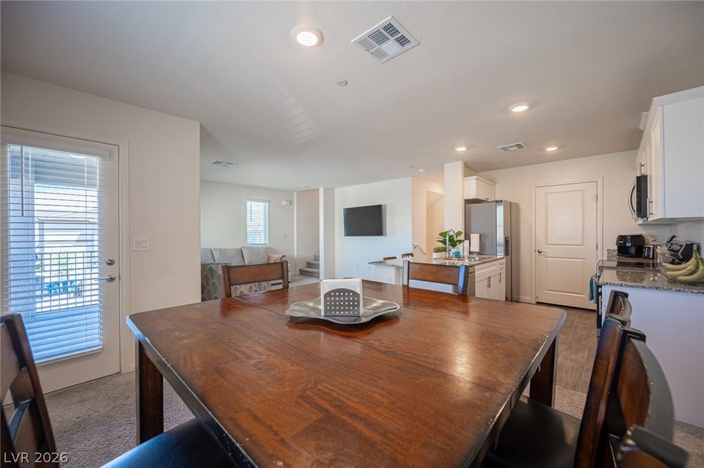 Image 20 of property listing at 2673 Champagne Gold Avenue, North Las Vegas, NV 89086