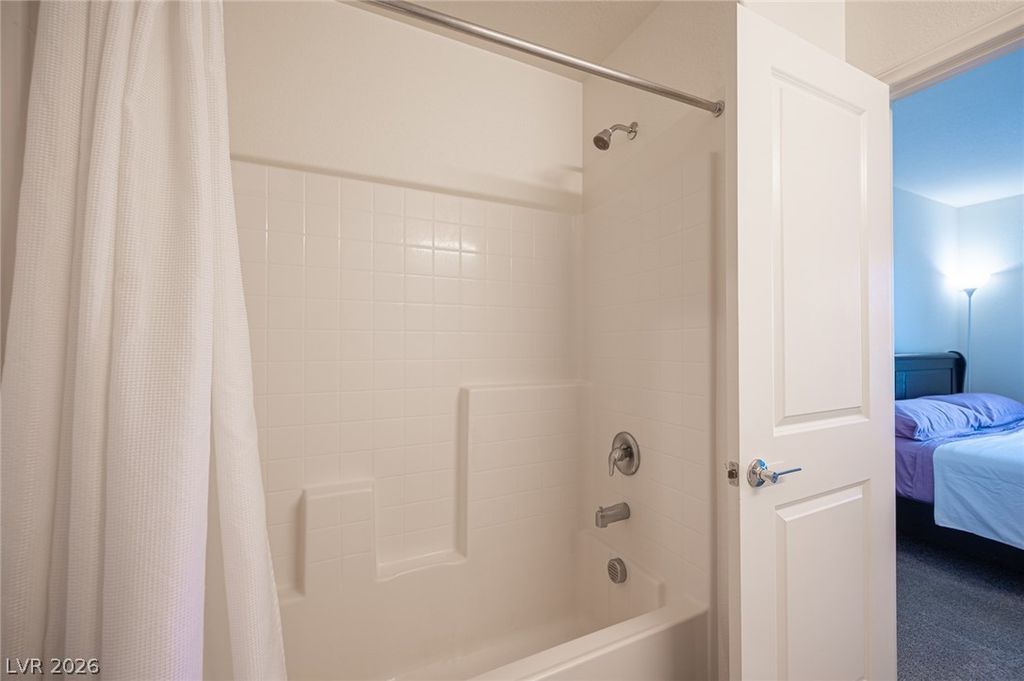 Image 39 of property listing at 2673 Champagne Gold Avenue, North Las Vegas, NV 89086