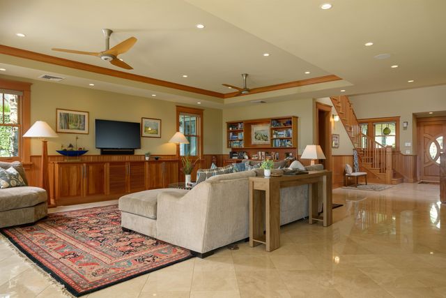 1536 Halama St, Kihei, HI 96753