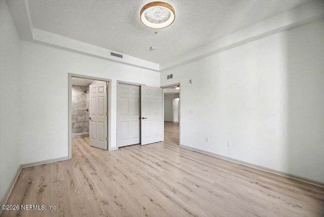 785 OAKLEAF PLANTATION Parkway 914, Orange Park, FL 32065