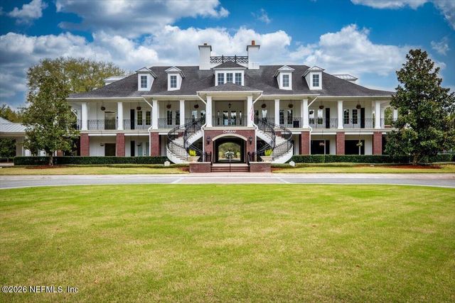785 OAKLEAF PLANTATION Parkway 914, Orange Park, FL 32065
