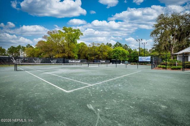 785 OAKLEAF PLANTATION Parkway 914, Orange Park, FL 32065