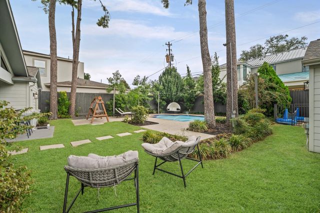 4643 Richmond Avenue, Houston, TX 77027