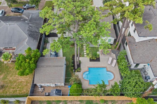 4643 Richmond Avenue, Houston, TX 77027