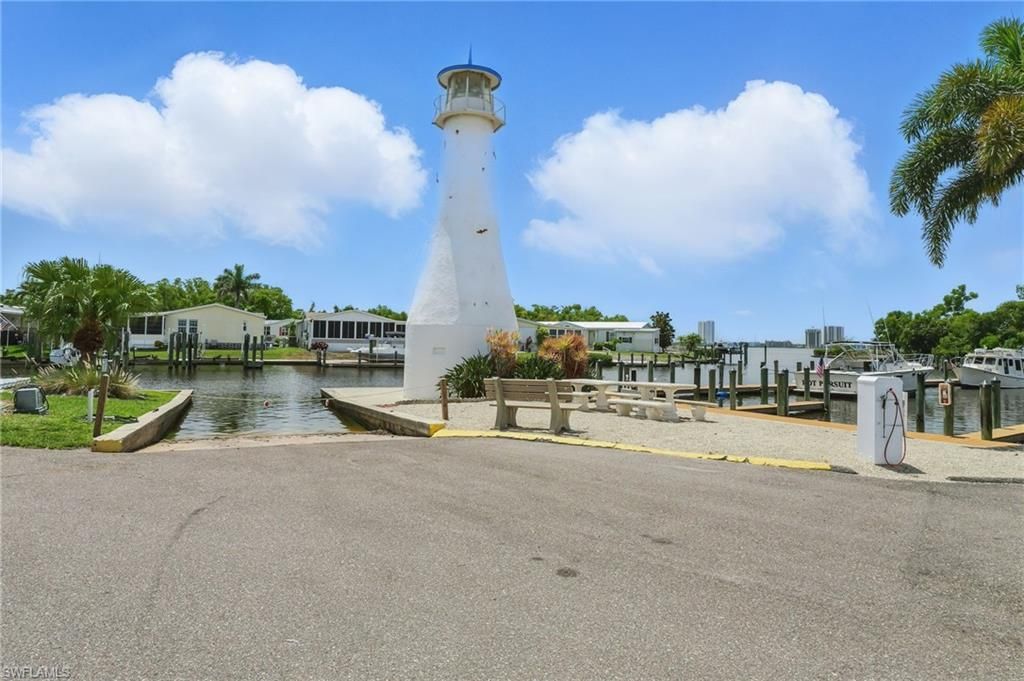 5554 Sir Walter WAY, NORTH FORT MYERS, FL 33917 — photo 4
