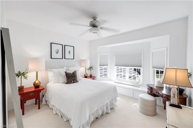 180 Edgemere WAY S, Naples, FL 34105