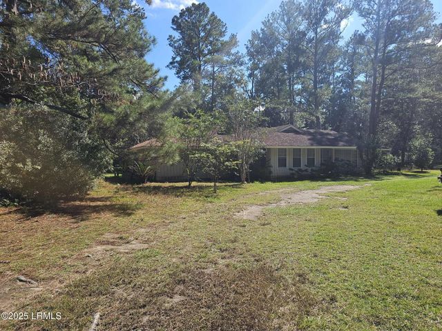 1487 Glover Road, Ridgeland, SC 29936