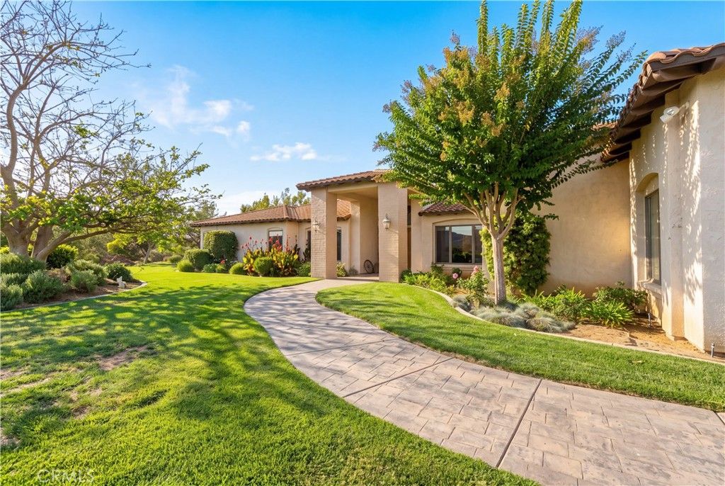 29317 Integrity Court, Vista, CA 92084 — exterior