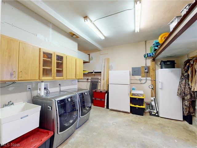 682 Rural Road, Eastlake, OH 44095
