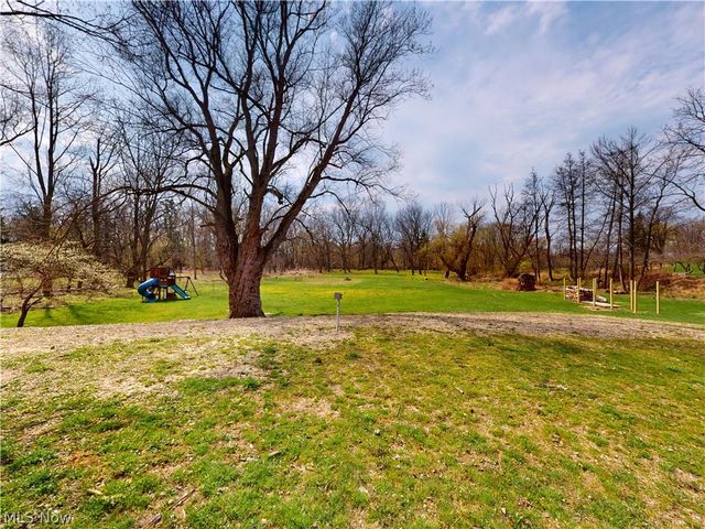 682 Rural Road, Eastlake, OH 44095