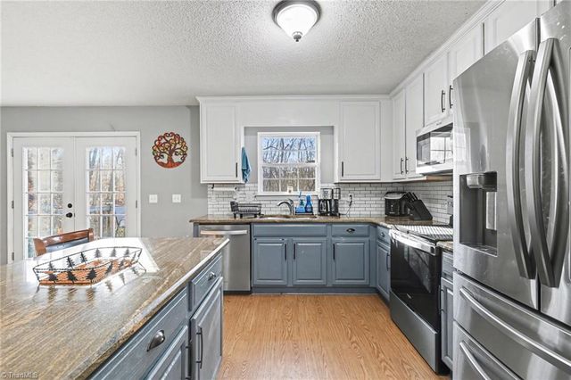 332 Cutty Sark Road, Winston-salem, NC 27103