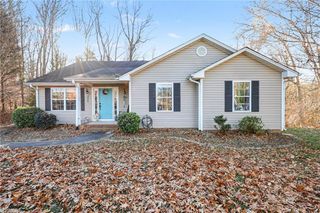332 Cutty Sark Road, Winston-salem, NC 27103