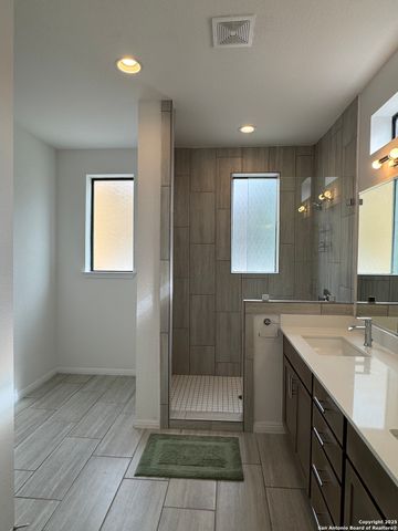 415 Jackson St Apt 101, San Antonio, TX 78212