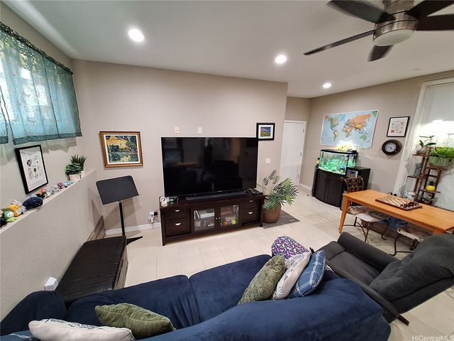 1470 Hoohaku Street, Pearl City, HI 96782