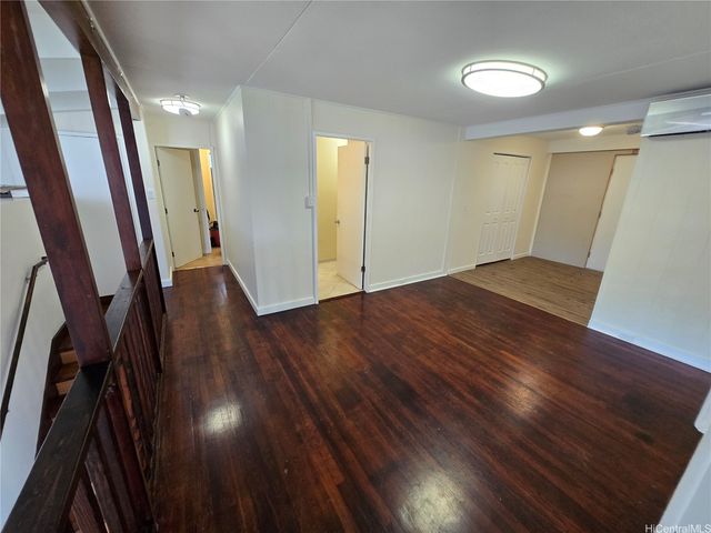 1470 Hoohaku Street, Pearl City, HI 96782