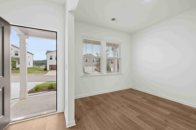 57 Buck Creek Lane, Rossville, GA 30741