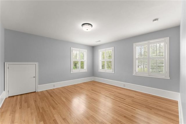 669 Dixon Drive, Gainesville, GA 30501