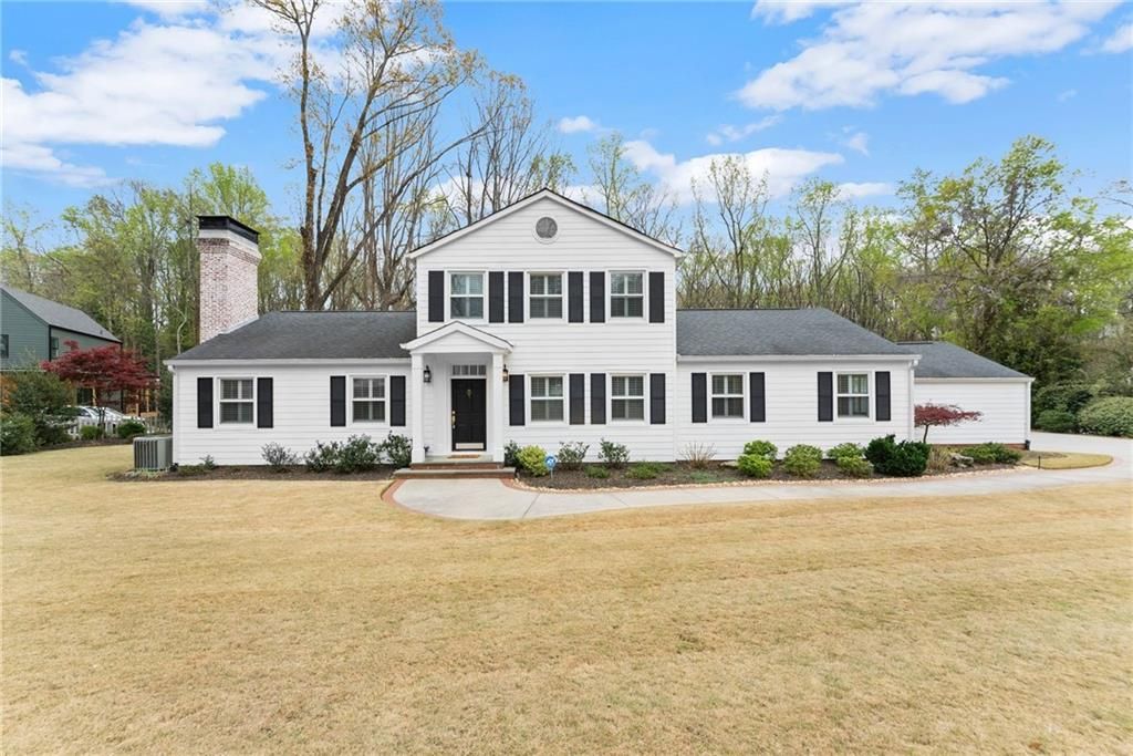 669 Dixon Drive, Gainesville, GA 30501