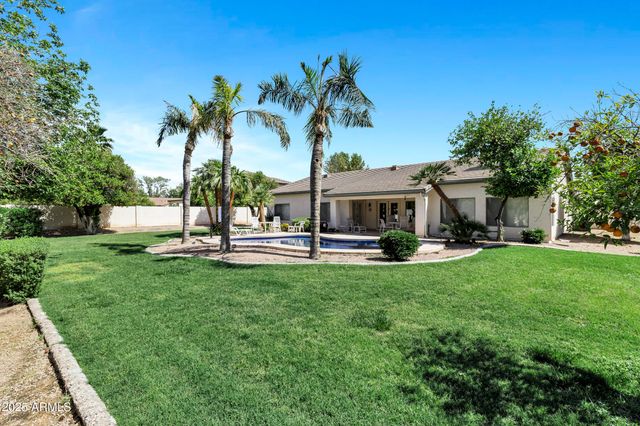 4230 E FOUNTAIN Street, Mesa, AZ 85205