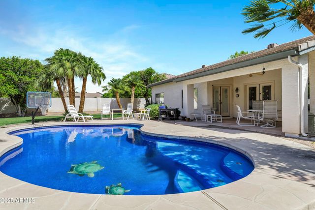 4230 E FOUNTAIN Street, Mesa, AZ 85205