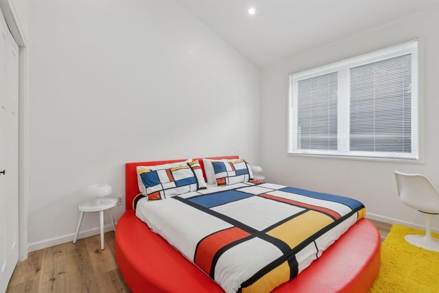 1013 Gardner Street, Wayzata, MN 55391