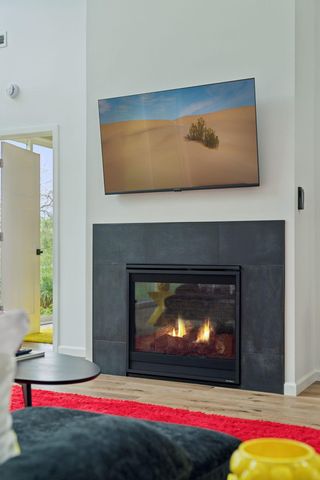 1013 Gardner Street, Wayzata, MN 55391