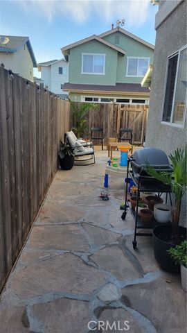 1093 Belridge, Oceano, CA 93445