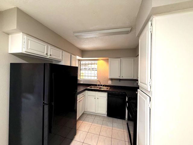 5817 W Tidwell Road, Houston, TX 77092