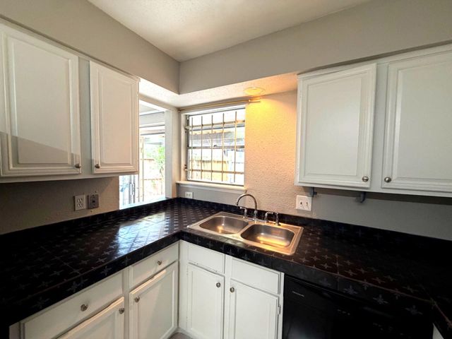 5817 W Tidwell Road, Houston, TX 77092