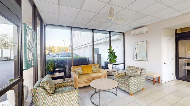 3288 Page Ave Apt 1014, Virginia Beach, VA 23451