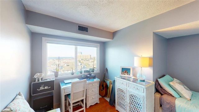 3288 Page Ave Apt 1014, Virginia Beach, VA 23451