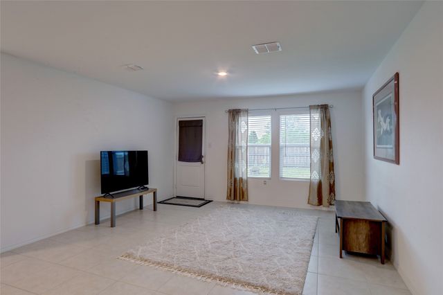 5705 Rockrose Lane, Princeton, TX 75407