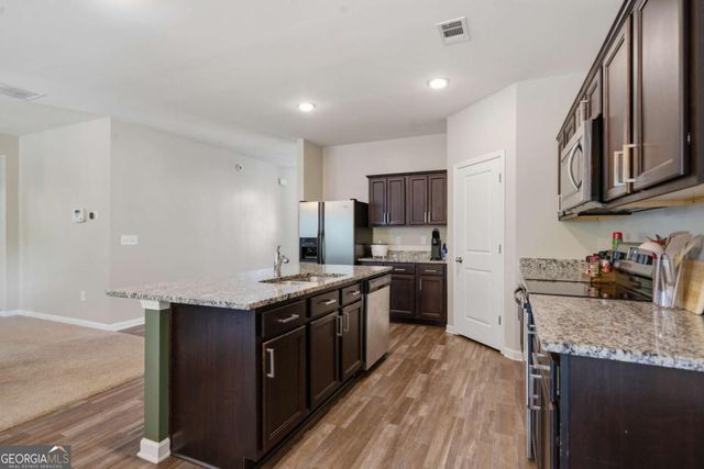 51 Stable Gate Drive, Cartersville, GA 30120