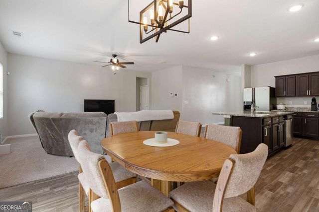 51 Stable Gate Drive, Cartersville, GA 30120