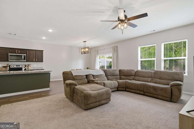 51 Stable Gate Drive, Cartersville, GA 30120