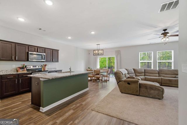 51 Stable Gate Drive, Cartersville, GA 30120