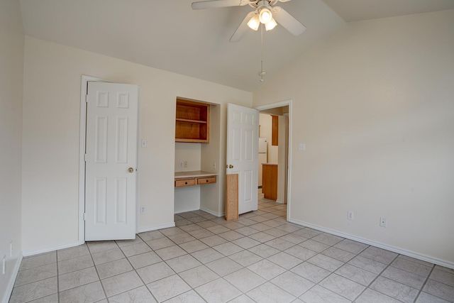 427 Lindsey ST 123, San Marcos, TX 78666