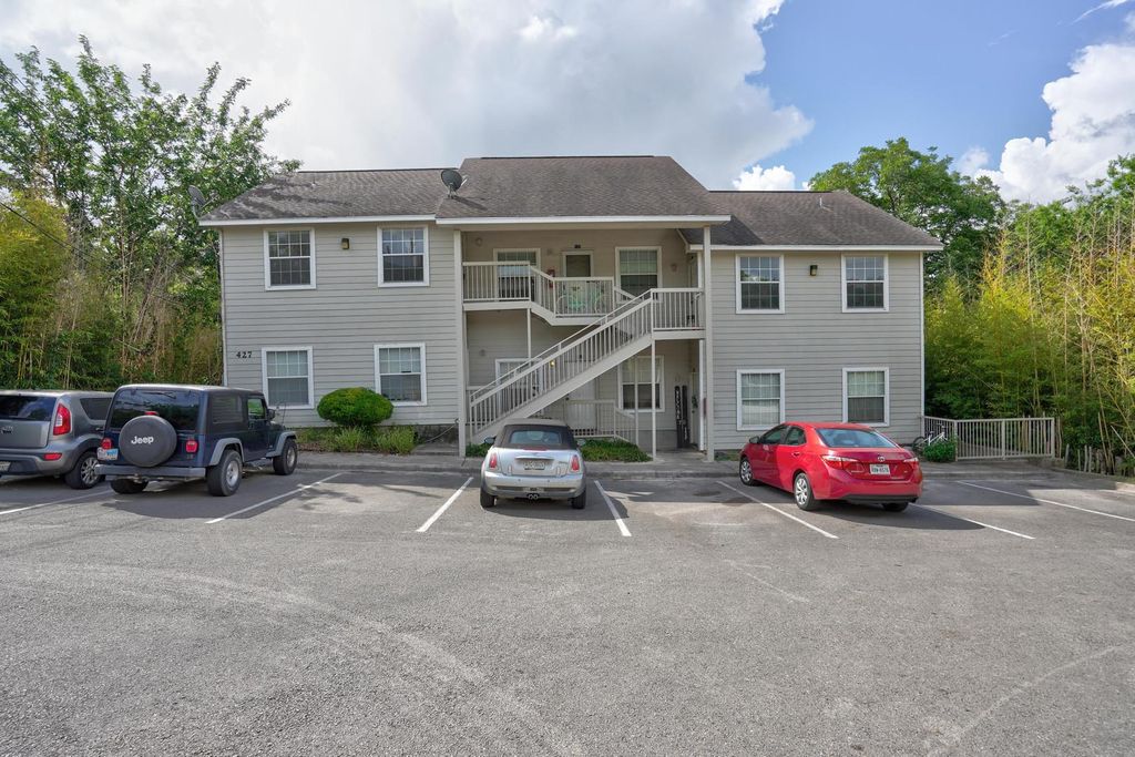 427 Lindsey ST 123, San Marcos, TX 78666