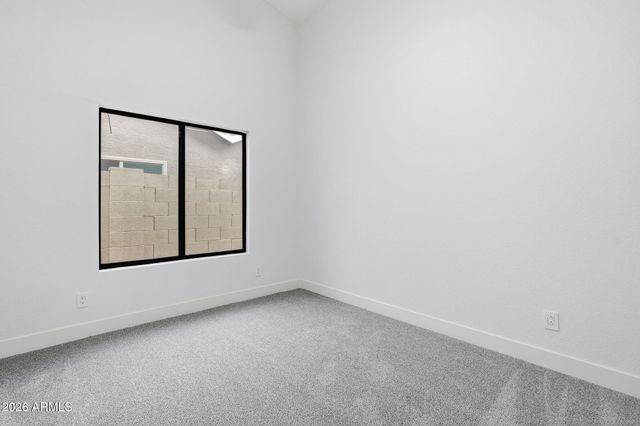 10930 W COTTONWOOD Lane, Avondale, AZ 85392