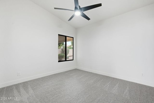 10930 W COTTONWOOD Lane, Avondale, AZ 85392