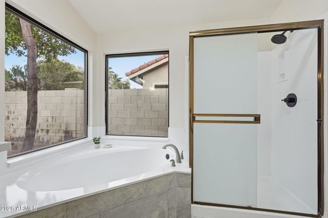 10930 W COTTONWOOD Lane, Avondale, AZ 85392