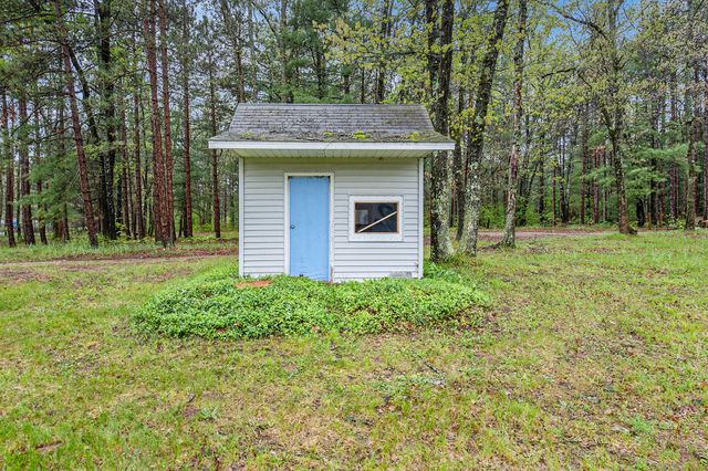 1977 E 40th Street, Everett Twp, MI 49349