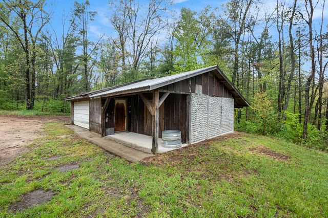 1977 E 40th Street, Everett Twp, MI 49349