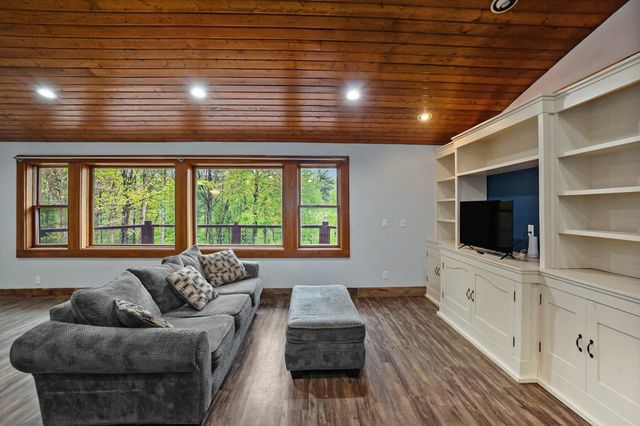 1977 E 40th Street, Everett Twp, MI 49349