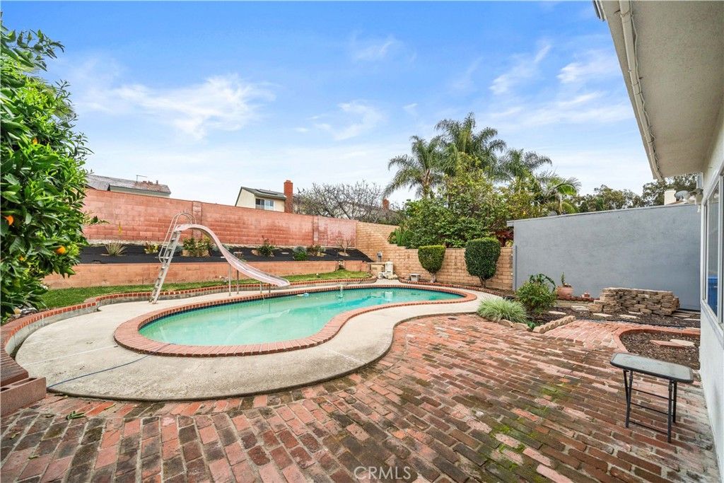 Image 16 of property listing at 1725 Fairridge, West Covina, CA 91792