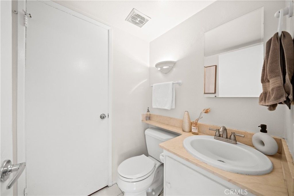 Image 9 of property listing at 1725 Fairridge, West Covina, CA 91792